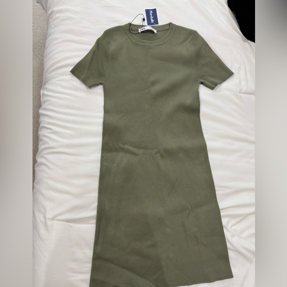 Zara Sage Ribbed Knit Top